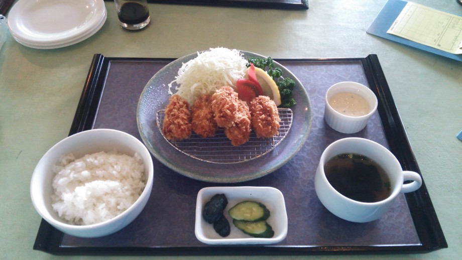 いよいよ牡蠣の季節です。カキフライ定食（上毛森林カントリークラブ）