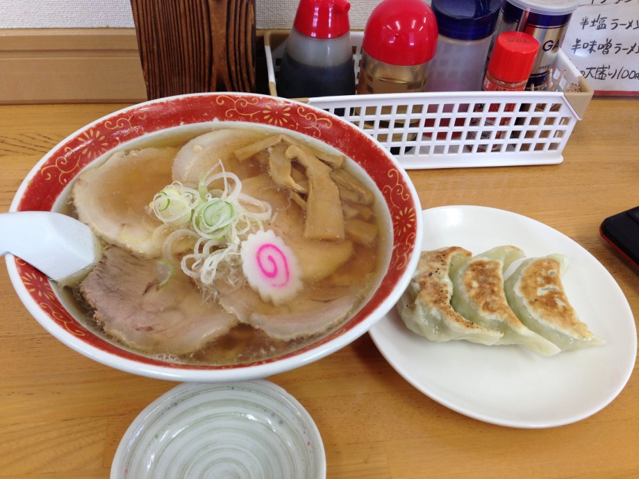 手打ち佐野らーめんとも屋さん（小山市）