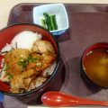 横川SA（上り）の鶏旨煮丼とBセット（山菜蕎麦と豚丼）