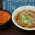 ははそ食堂のそば・ミニわらじ丼セット　(埼玉県秩父市)